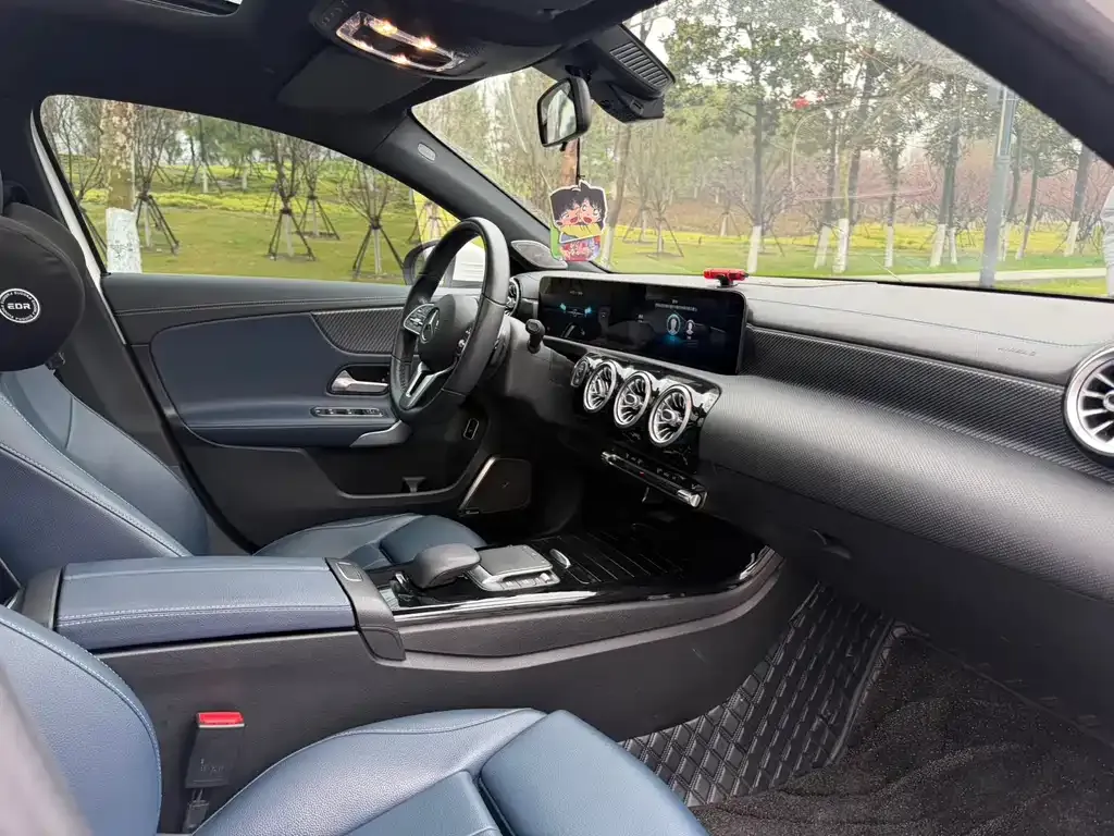 Mercedes-Benz A-Class 2021 из CN, фото 2