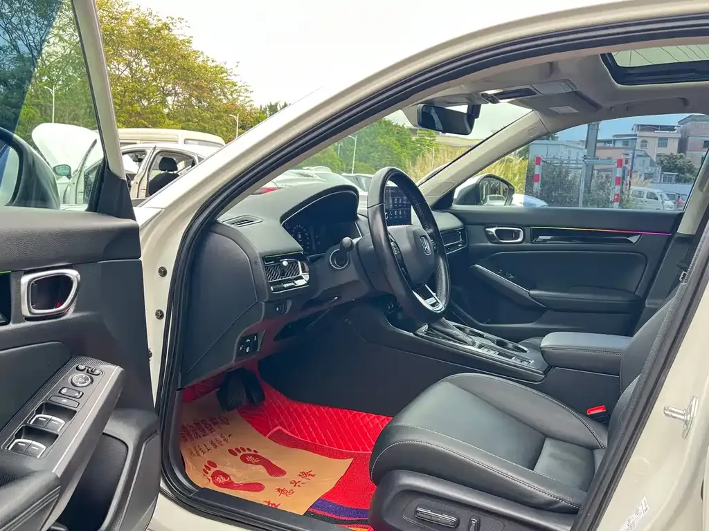 Honda Civic — фото 7