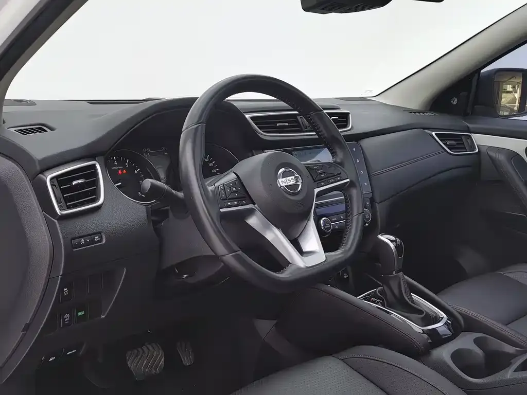 Nissan Qashqai — фото 4