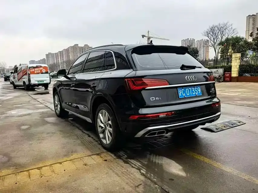 Audi Q5L 2022 из CN, фото 6