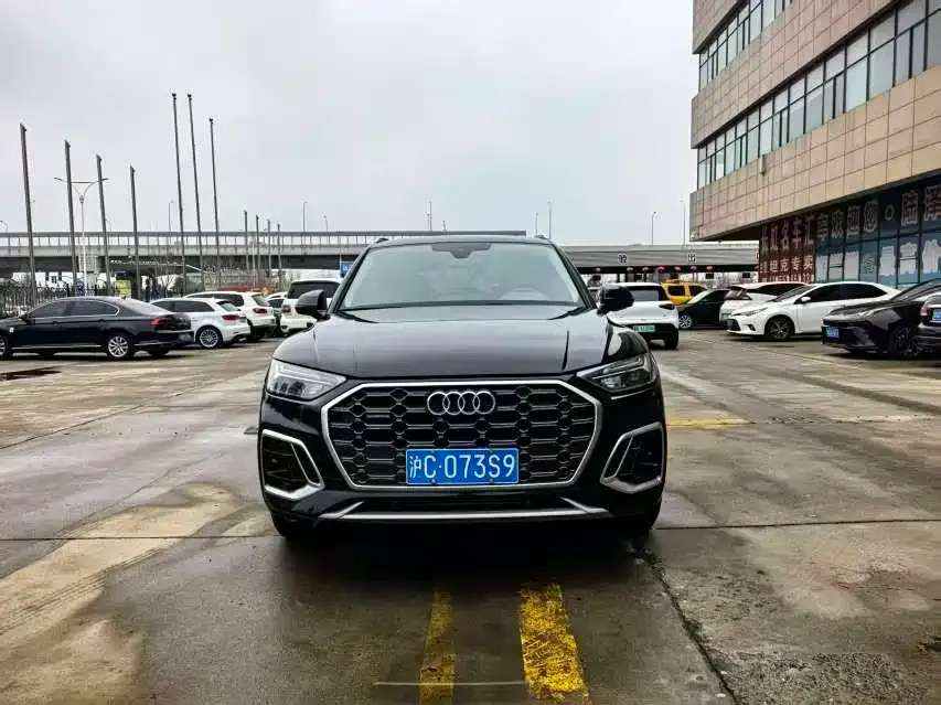 Audi Q5L 2022 из CN, фото 7