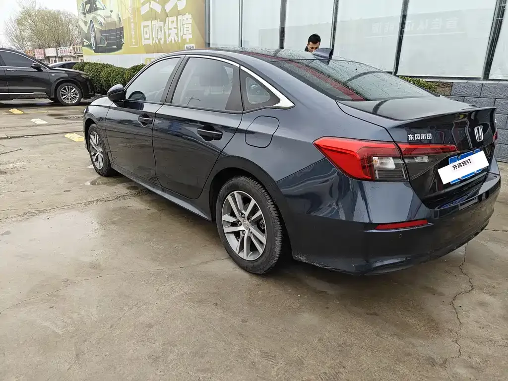 Honda Civic — фото 8