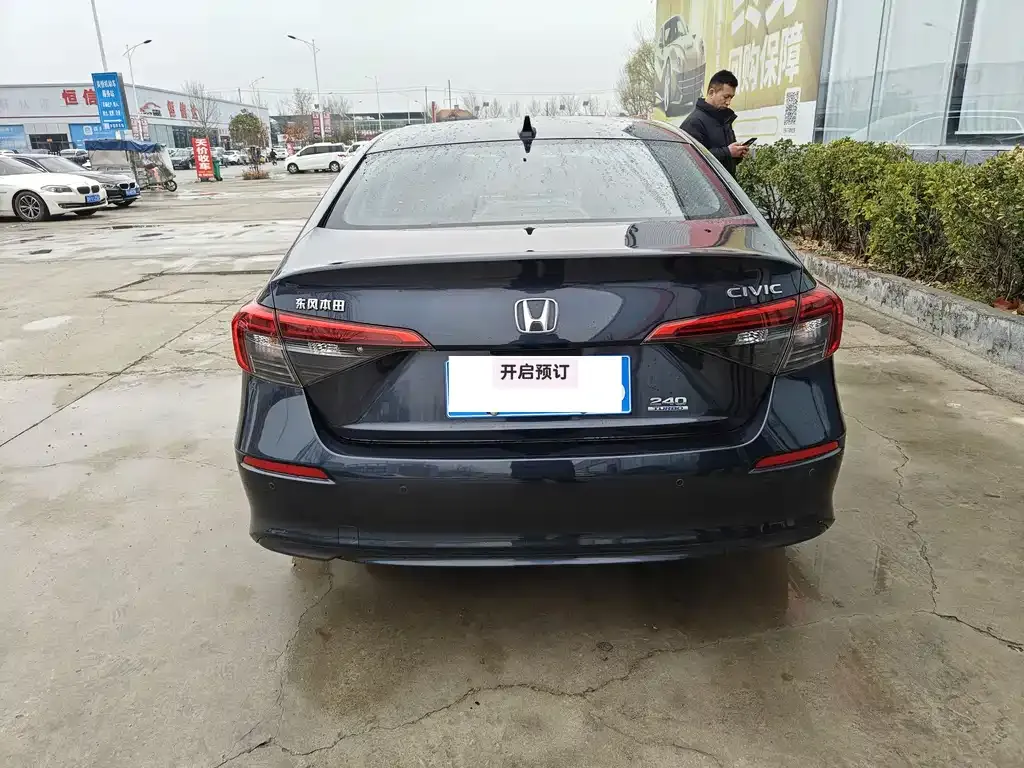 Honda Civic — фото 9
