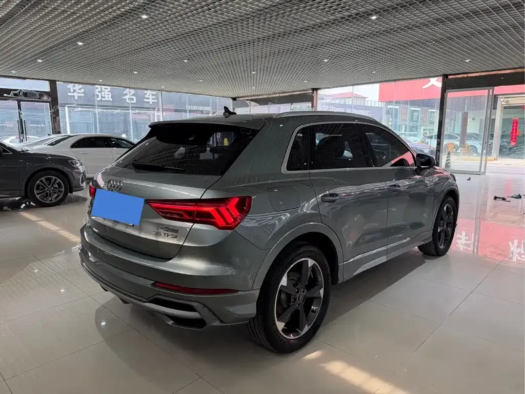 Audi Q3 — фото 4