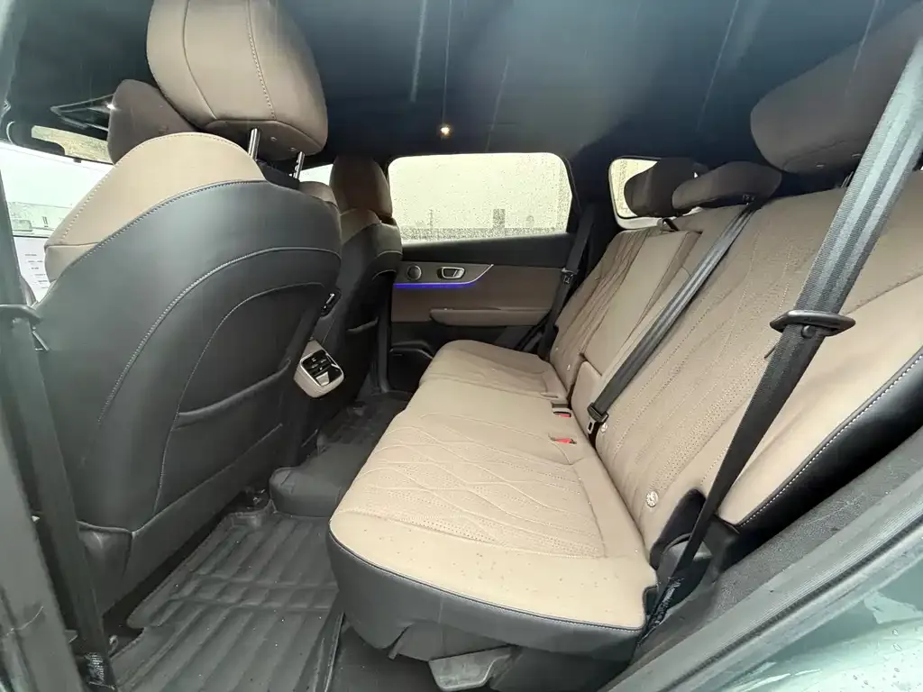Chery Tiggo 8 PLUS — фото 6
