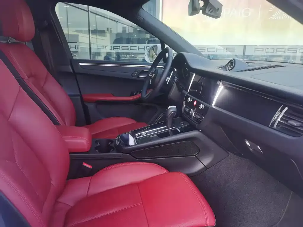 Porsche Macan — фото 8
