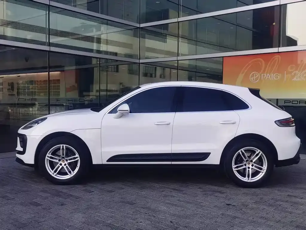 Porsche Macan — фото 10