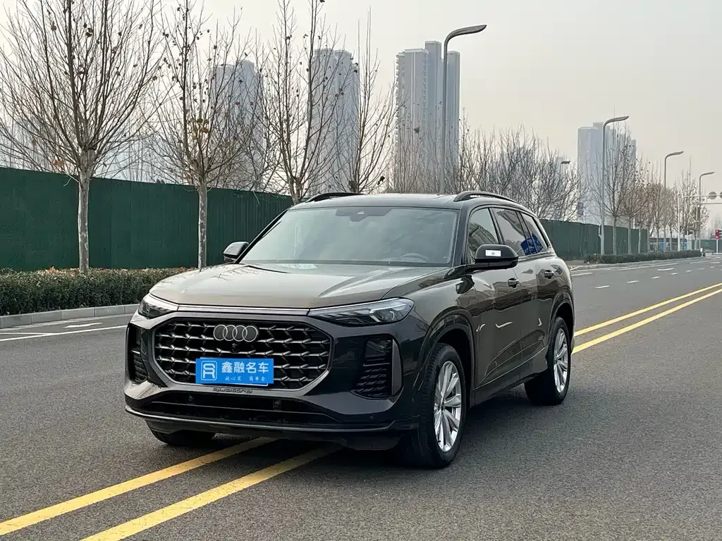Audi Q6 2025 из CN, фото 1