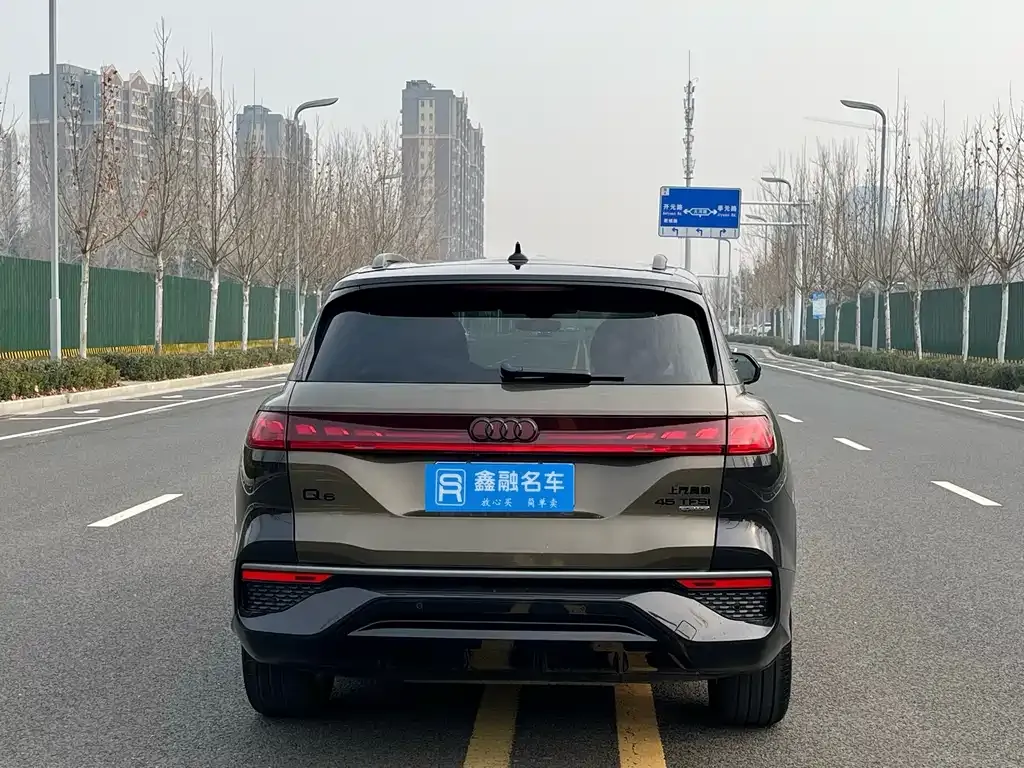 Audi Q6 2025 из CN, фото 6