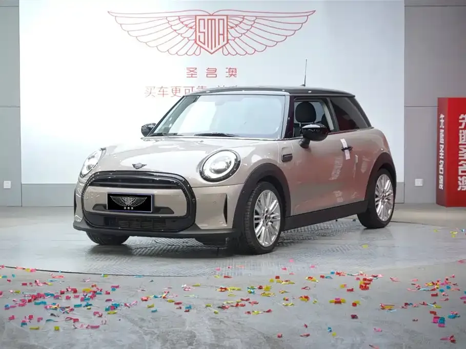 MINI Cooper (3-door) — фото 1