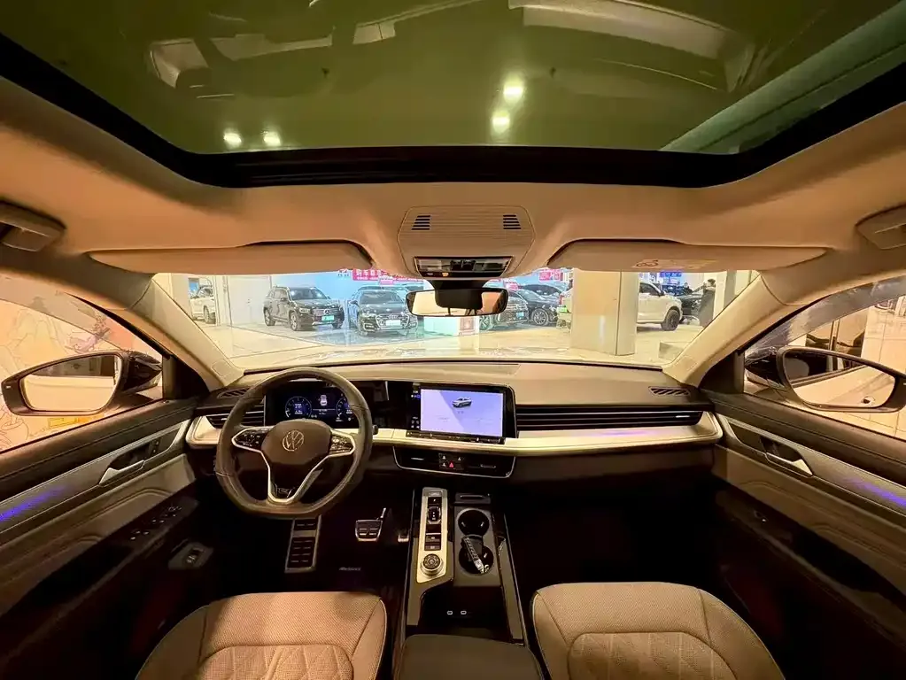 Volkswagen Tavendor 2023 из CN, фото 8