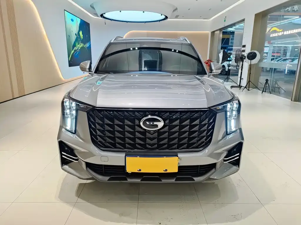 GAC Motor Trumpchi GS8 — фото 7