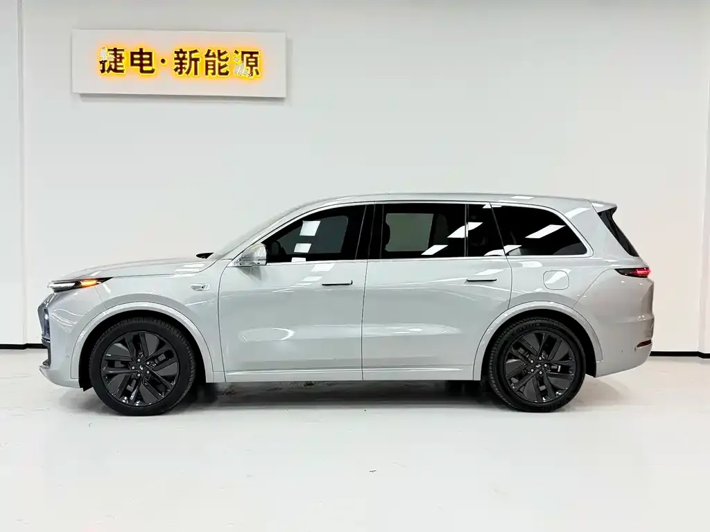 Li Auto L9 2023 из CN, фото 2