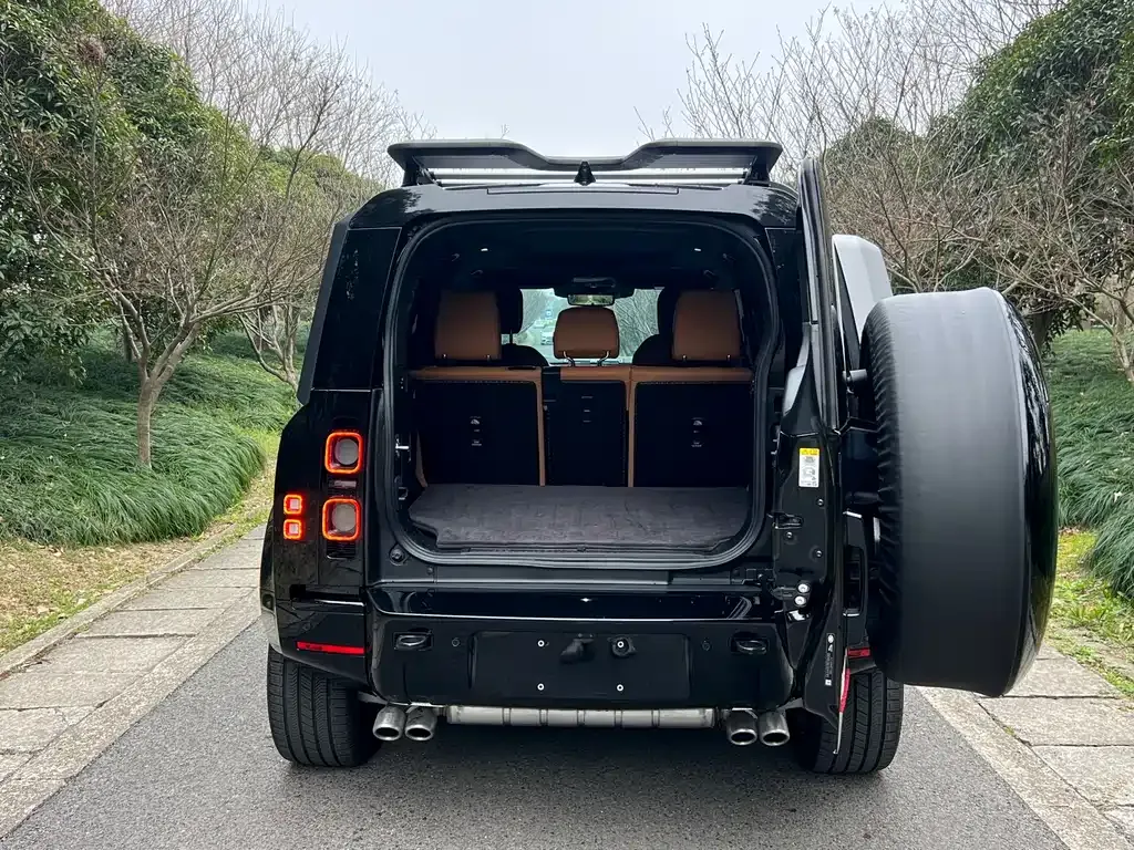 Land Rover Defender — фото 5