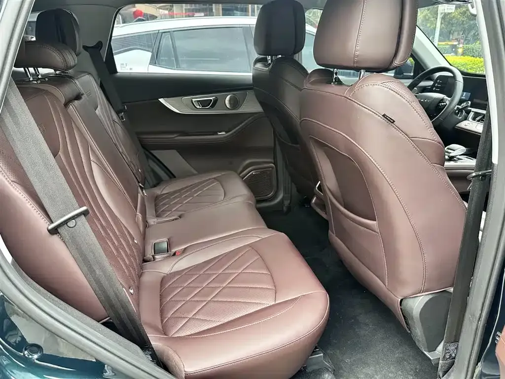 Chery Tiggo 8 PRO — фото 2