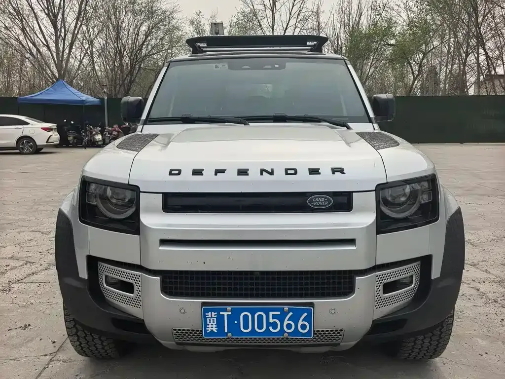 Land Rover Defender — фото 2