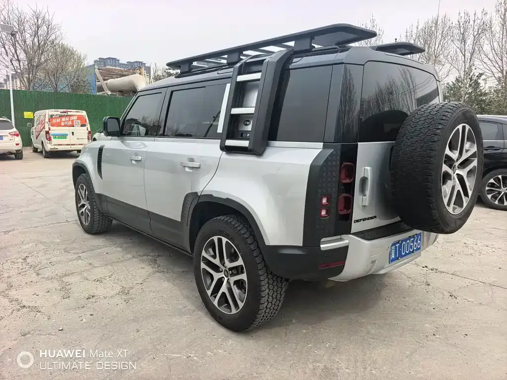 Land Rover Defender — фото 5