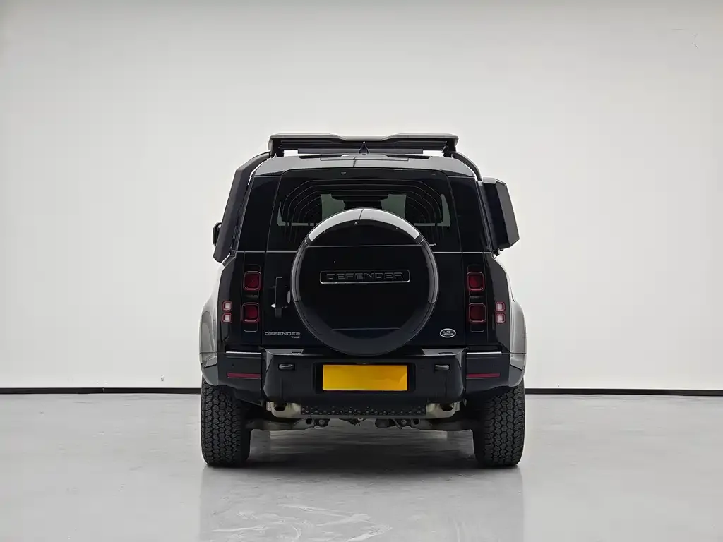 Land Rover Defender — фото 2