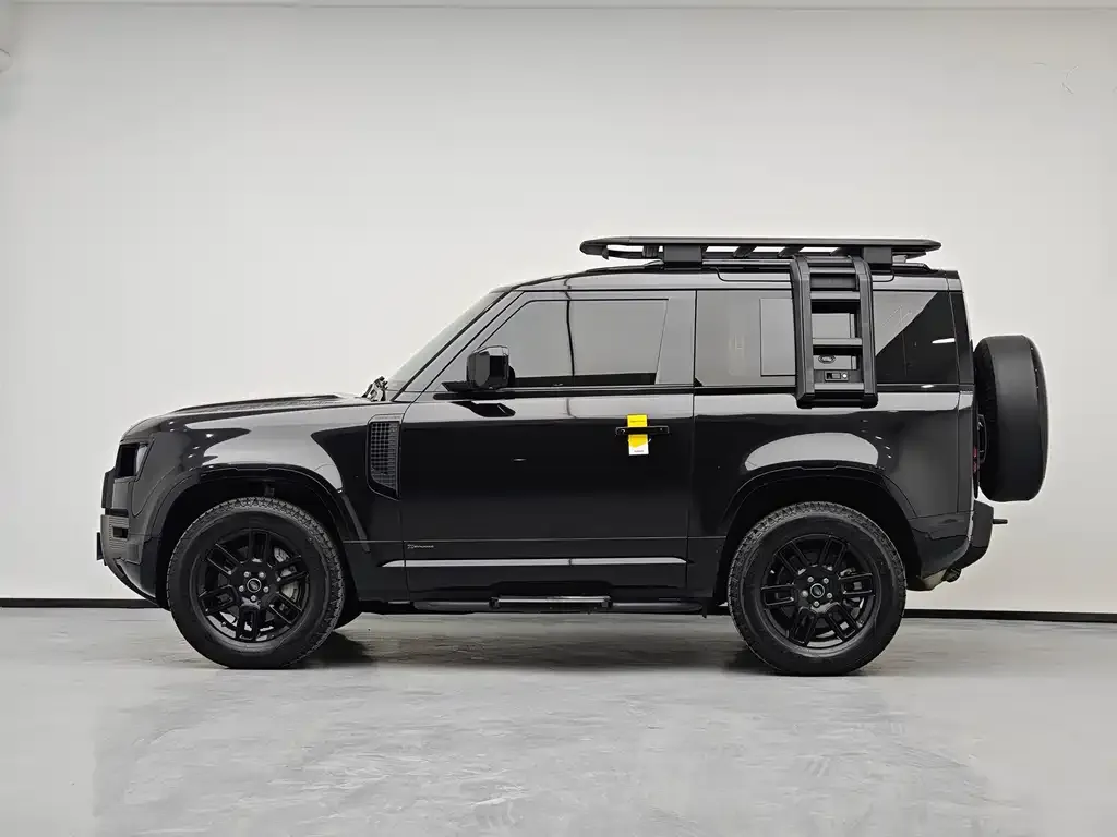 Land Rover Defender — фото 7