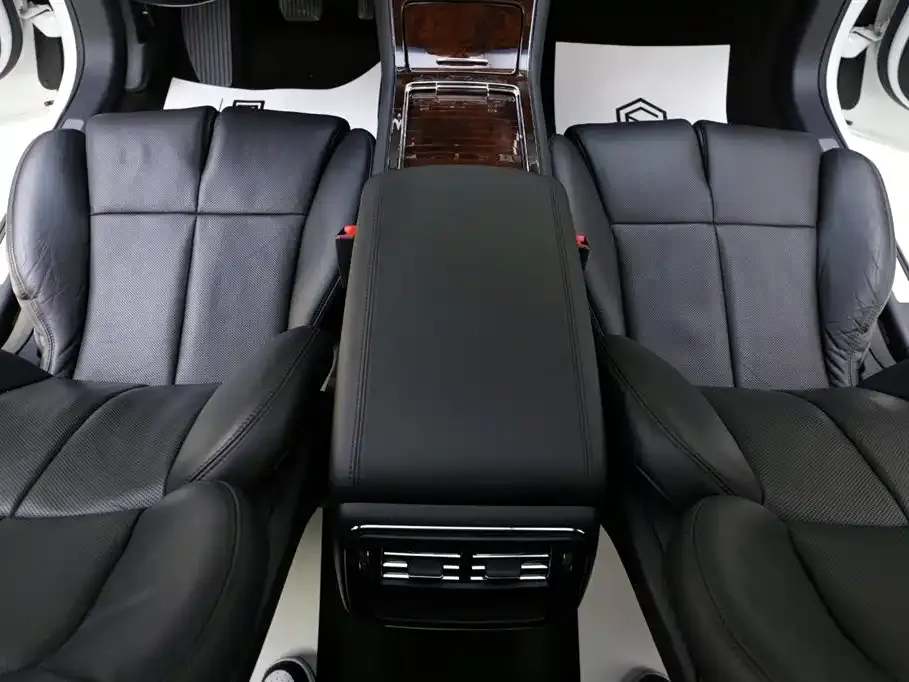 Lincoln Continental — фото 8
