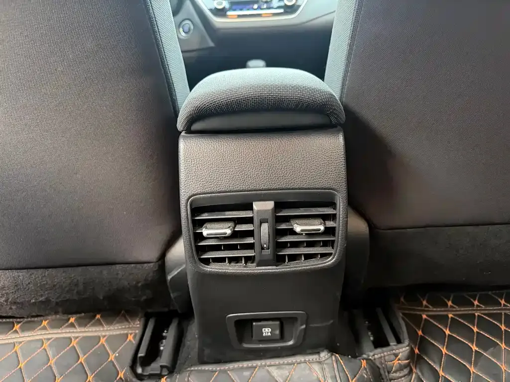 Toyota Levin 2025 из CN, фото 7