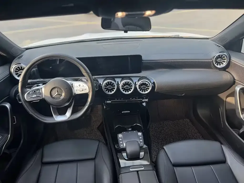 Mercedes-Benz A-Class 2022 из CN, фото 8