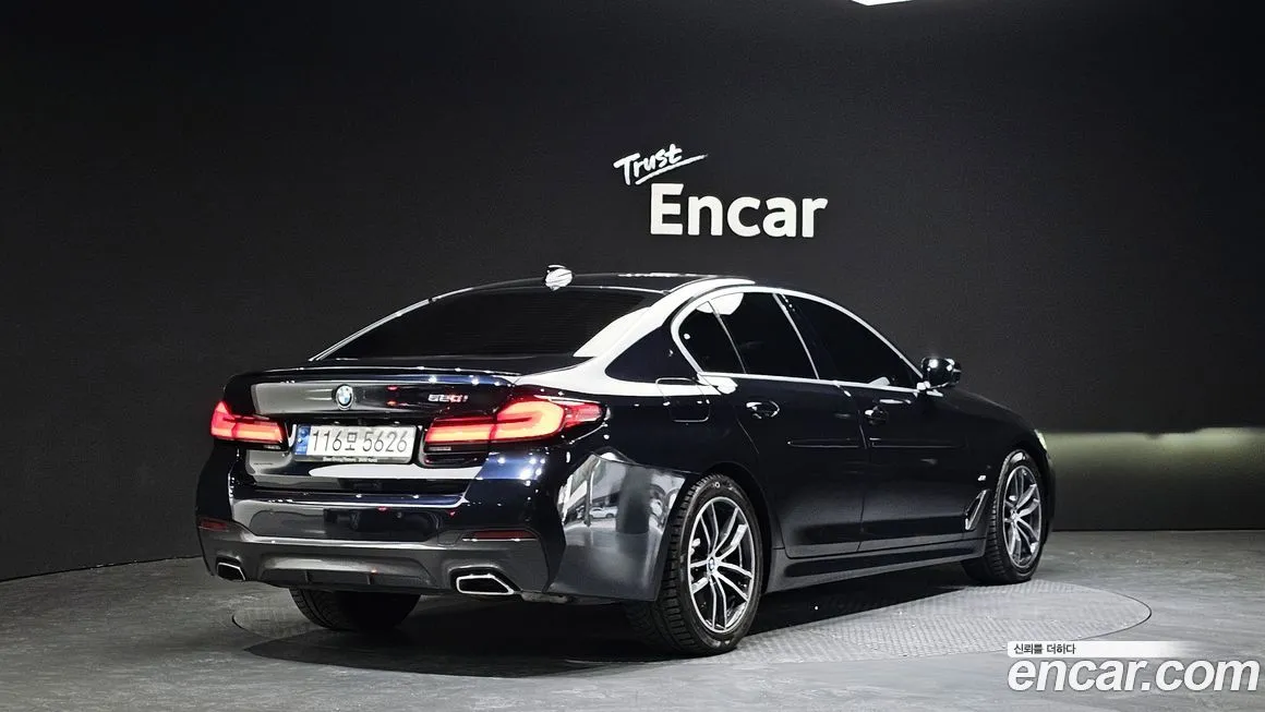 BMW 5-Series 2023 из KR, фото 5
