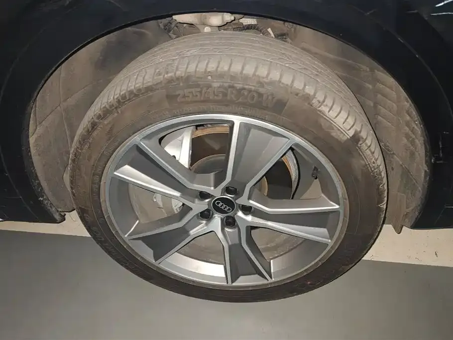 Audi Q5L 2023 из CN, фото 9