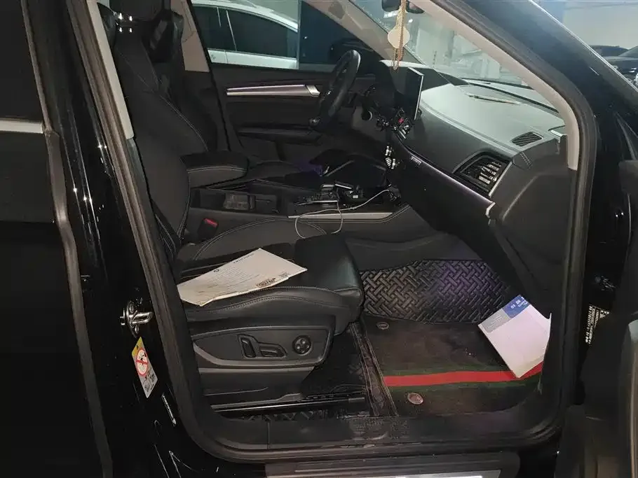 Audi Q5L 2023 из CN, фото 6