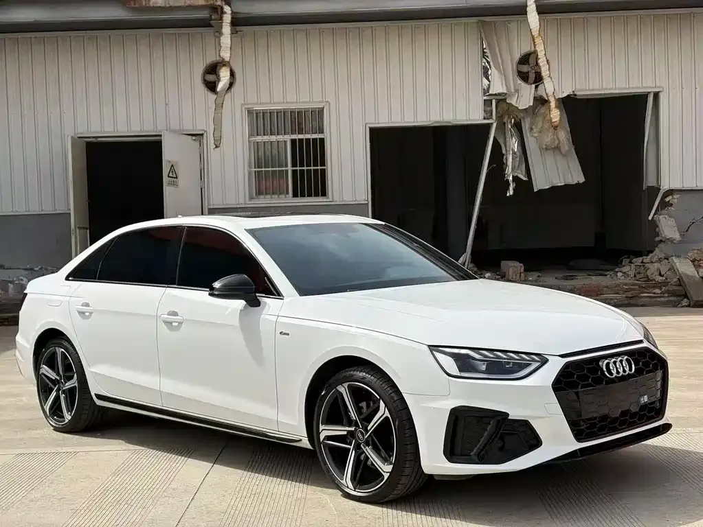 Audi A4L — фото 5