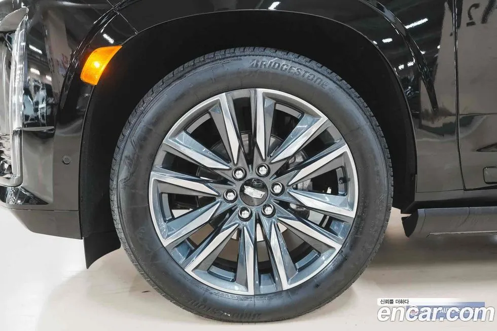Cadillac Escalade 2023 из KR, фото 7