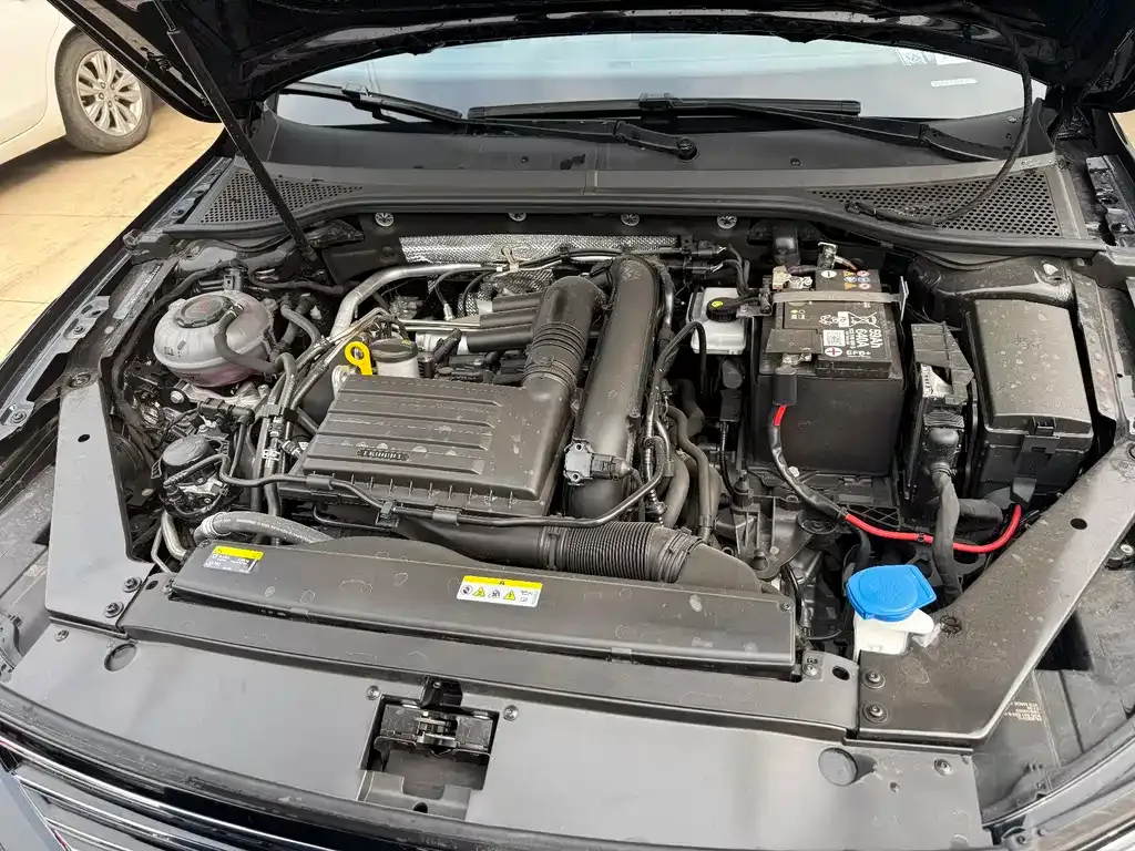 Volkswagen Magotan 2025 из CN, фото 4