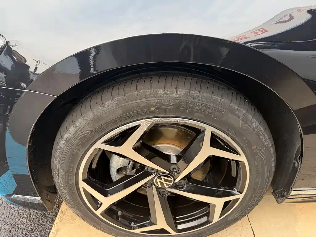 Volkswagen Magotan 2025 из CN, фото 6