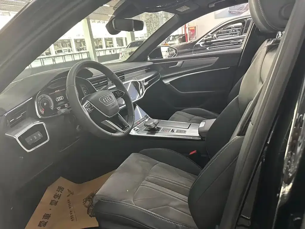 Audi A6L 2022 из CN, фото 3