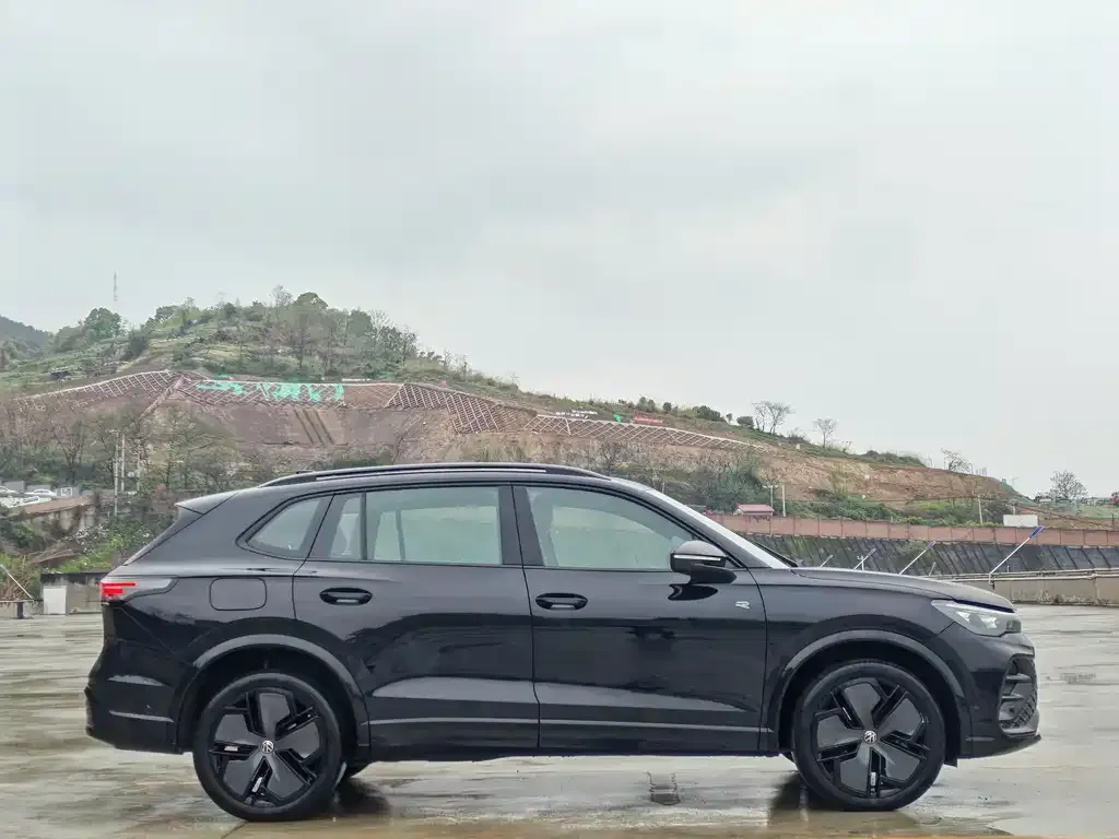Volkswagen Tiguan L 2026 из CN, фото 7