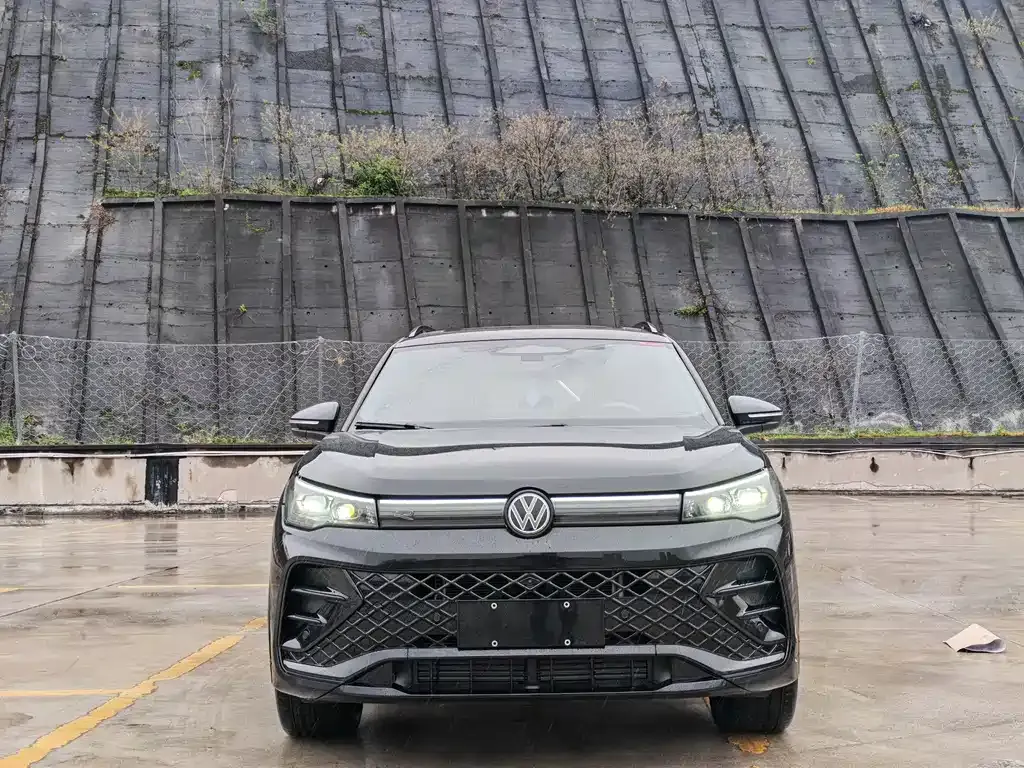Volkswagen Tiguan L 2026 из CN, фото 3