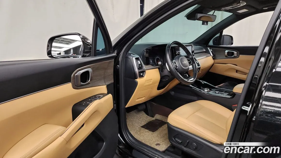 Kia Sorento — фото 9