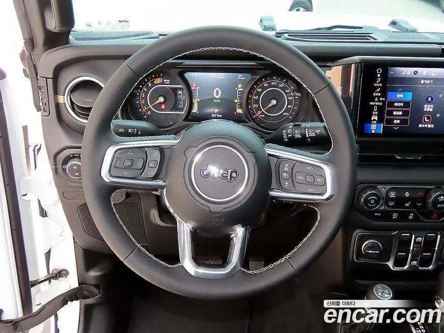 Jeep Wrangler 2025 из KR, фото 9