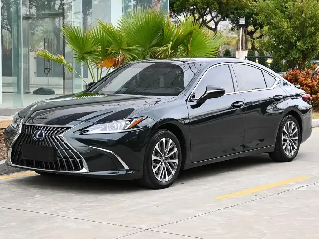 Lexus ES 2022 из CN, фото 1