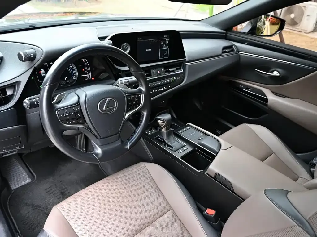 Lexus ES 2022 из CN, фото 9