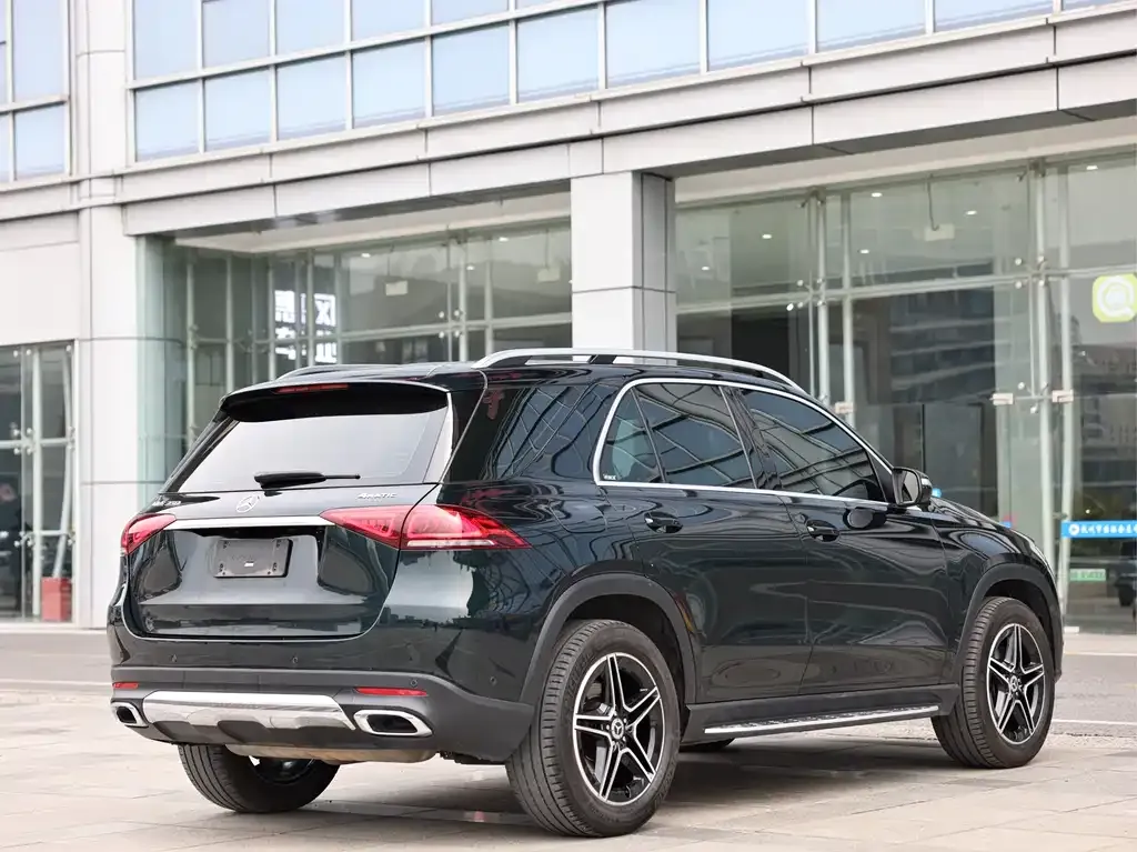 Mercedes-Benz GLE — фото 6