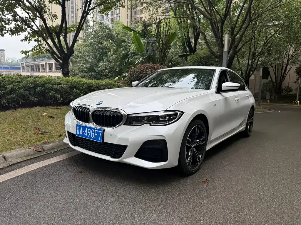 BMW 3 Series — фото 1