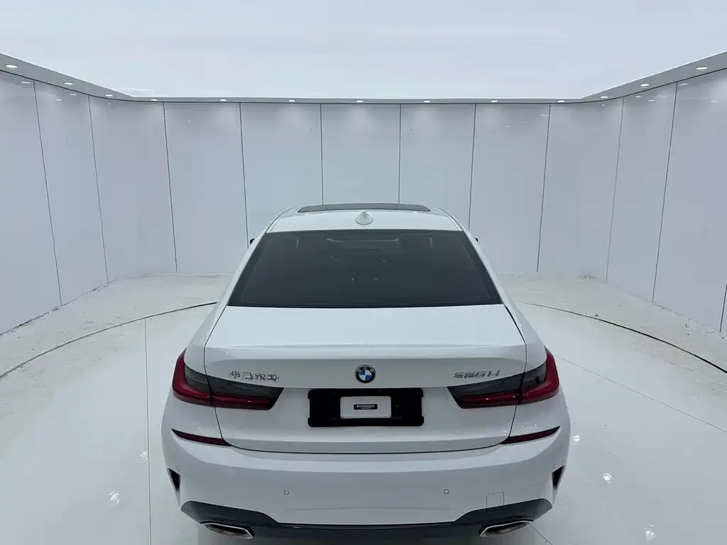 BMW 3 Series 2021 из CN, фото 8