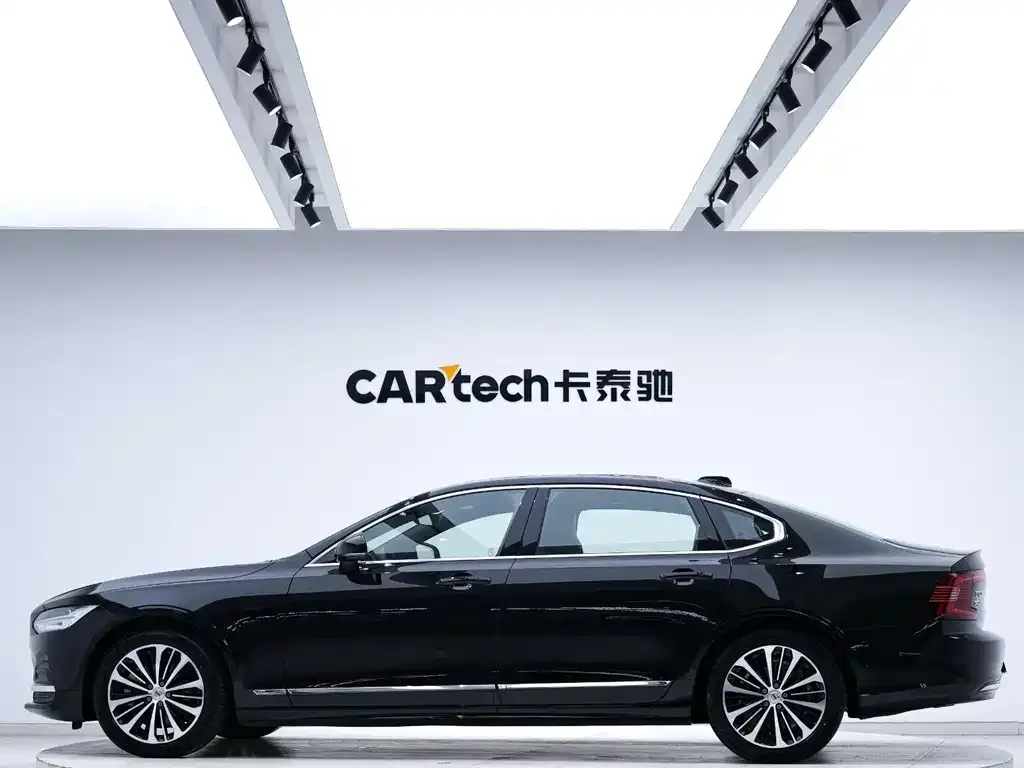 Volvo S90 — фото 3