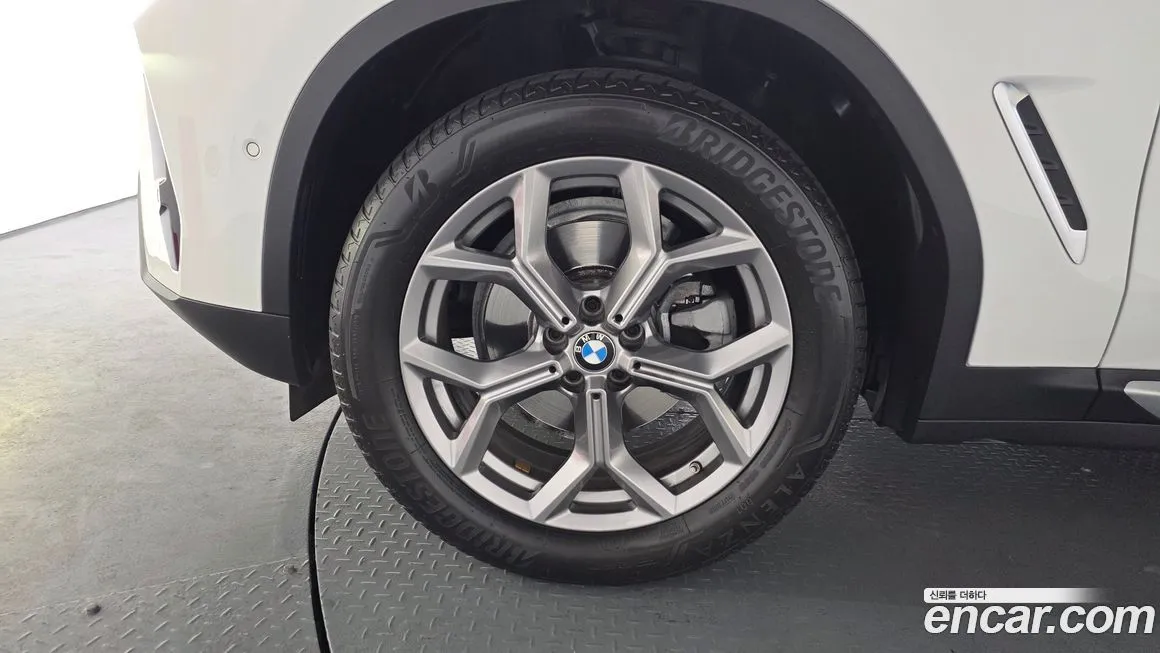 BMW X3 — фото 10