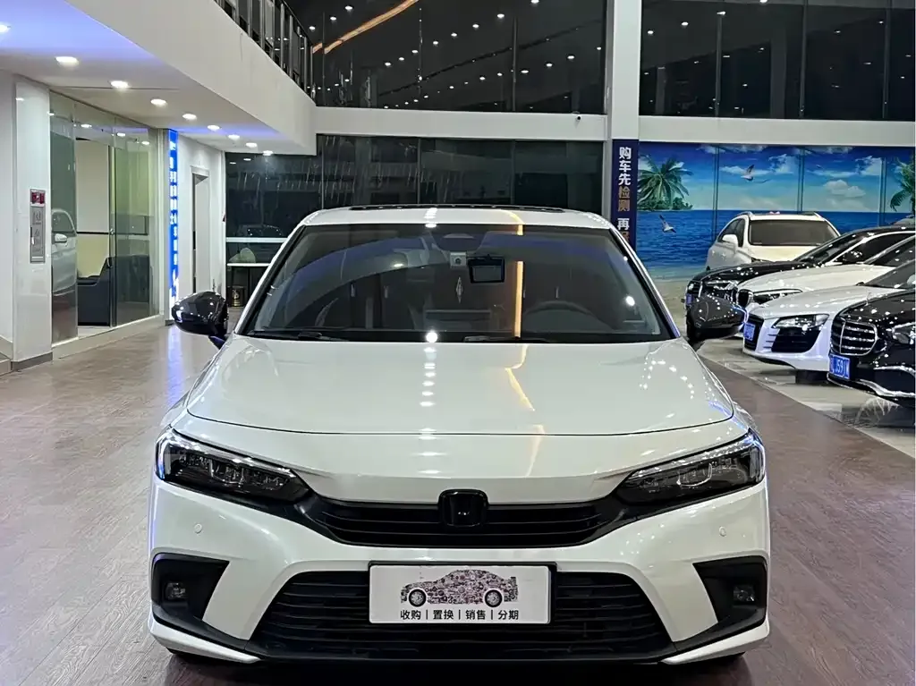 Honda Civic — фото 10