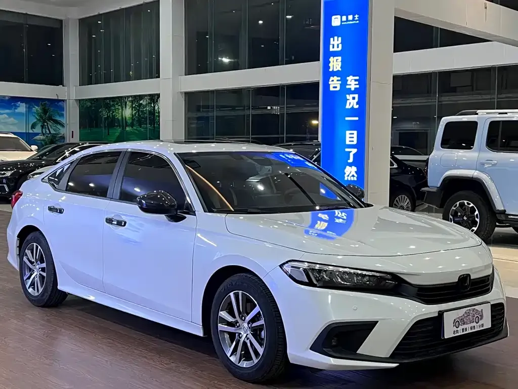 Honda Civic — фото 8