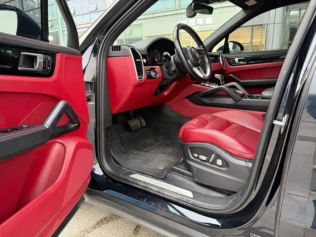 Porsche Cayenne 2021 из CN, фото 10