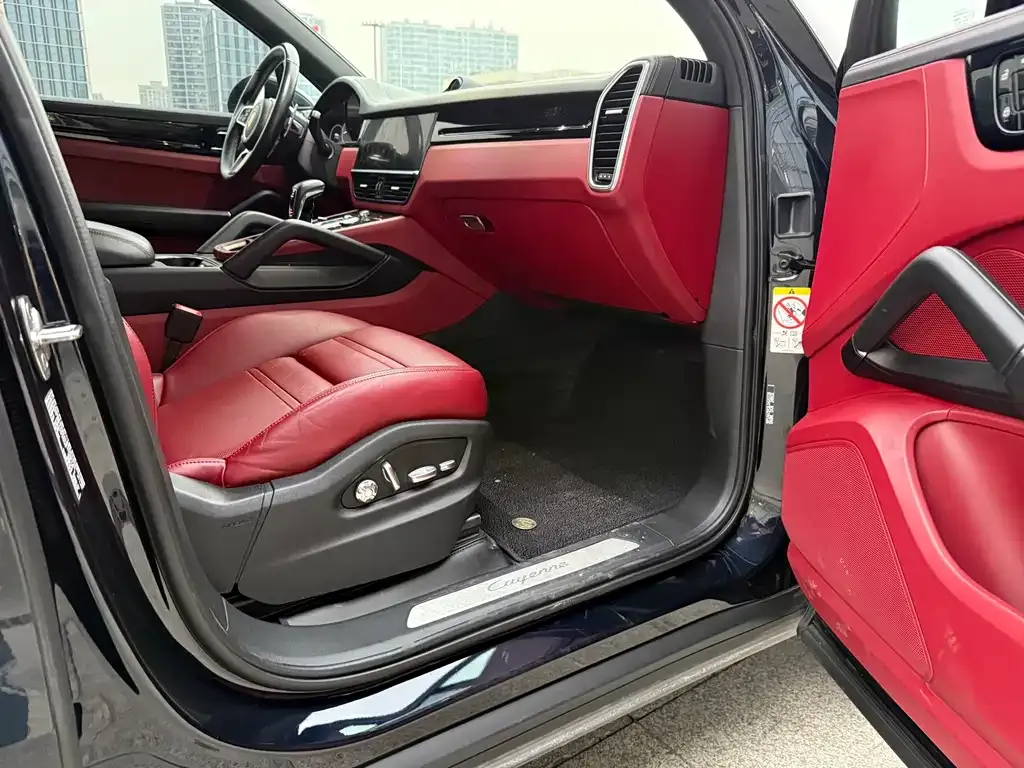Porsche Cayenne 2021 из CN, фото 2
