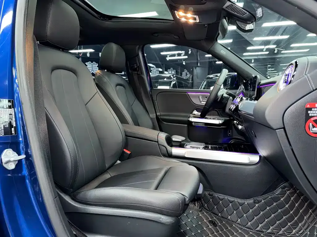 Mercedes-Benz EQB 2024 из CN, фото 9